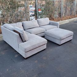 Gray Sectional Sofa With Ottoman