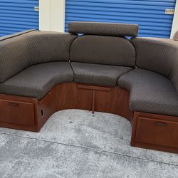 RV U-Booth Dinette Sofa  Table