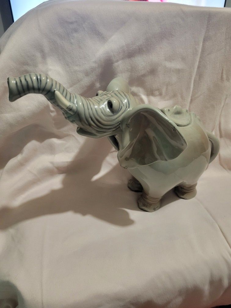 TEA POT ELEPHANT 45