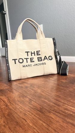 Marc Jacobs Medium Tote