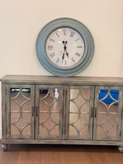 Entry table and wall clock