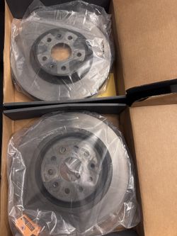 2024 Corvette C8 2lt z51 package OEM Brembo Brake Pads & Rotors (Front & Rear)