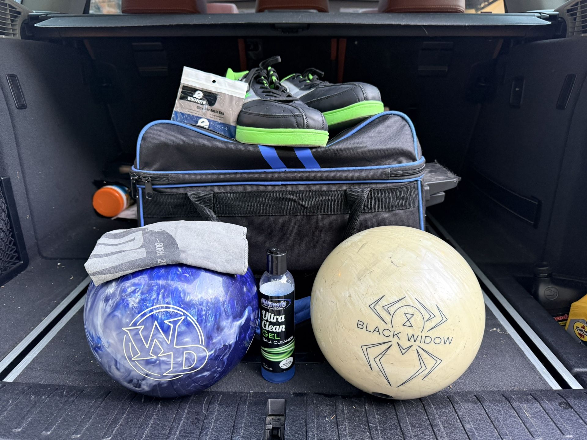 Bowling Ball Set
