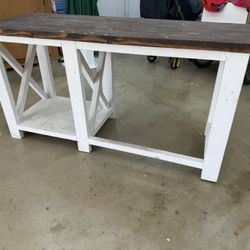 Free Wooden Table 