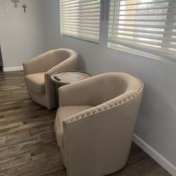 Swivel Accent Chairs 