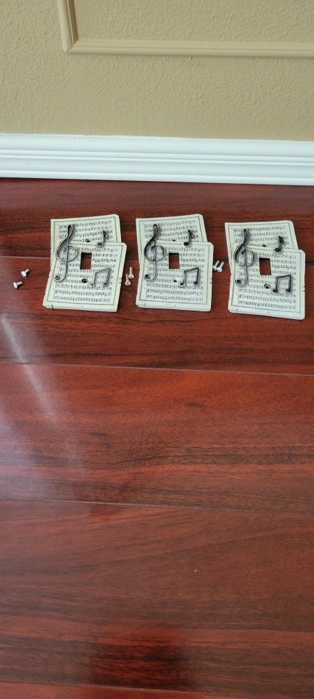 Reduced Music Notes Lite Switch Cover Plates (HOME decor)