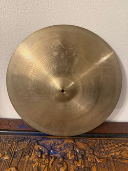 Vintage 1960’s Avedis Zildjian Medium Ride 20”