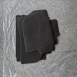 GMC YUKON floor Mats