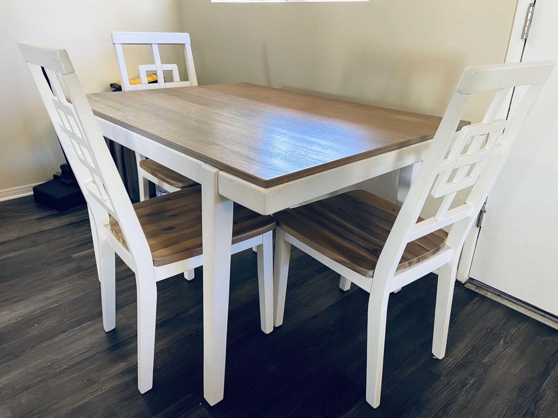 Table and Chairs Dining Set White