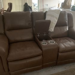 Loveseat 