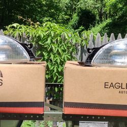 1995 / 1996 Toyota Camry Headlights 