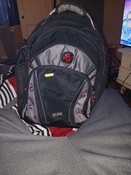 Uline Swiss Gear Synergy Backpack Brand New