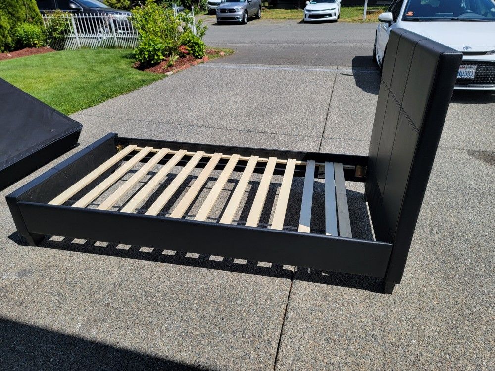 Twin Bed