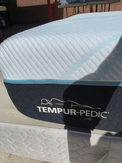 Twin memory foam tempurpedic XL mattress only not boxpring $250