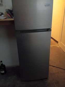 Frigidaire refrigerator