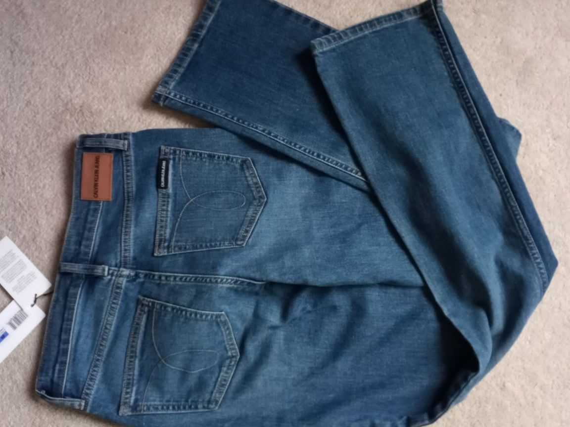 Calvin Klein's Ladies Jeans