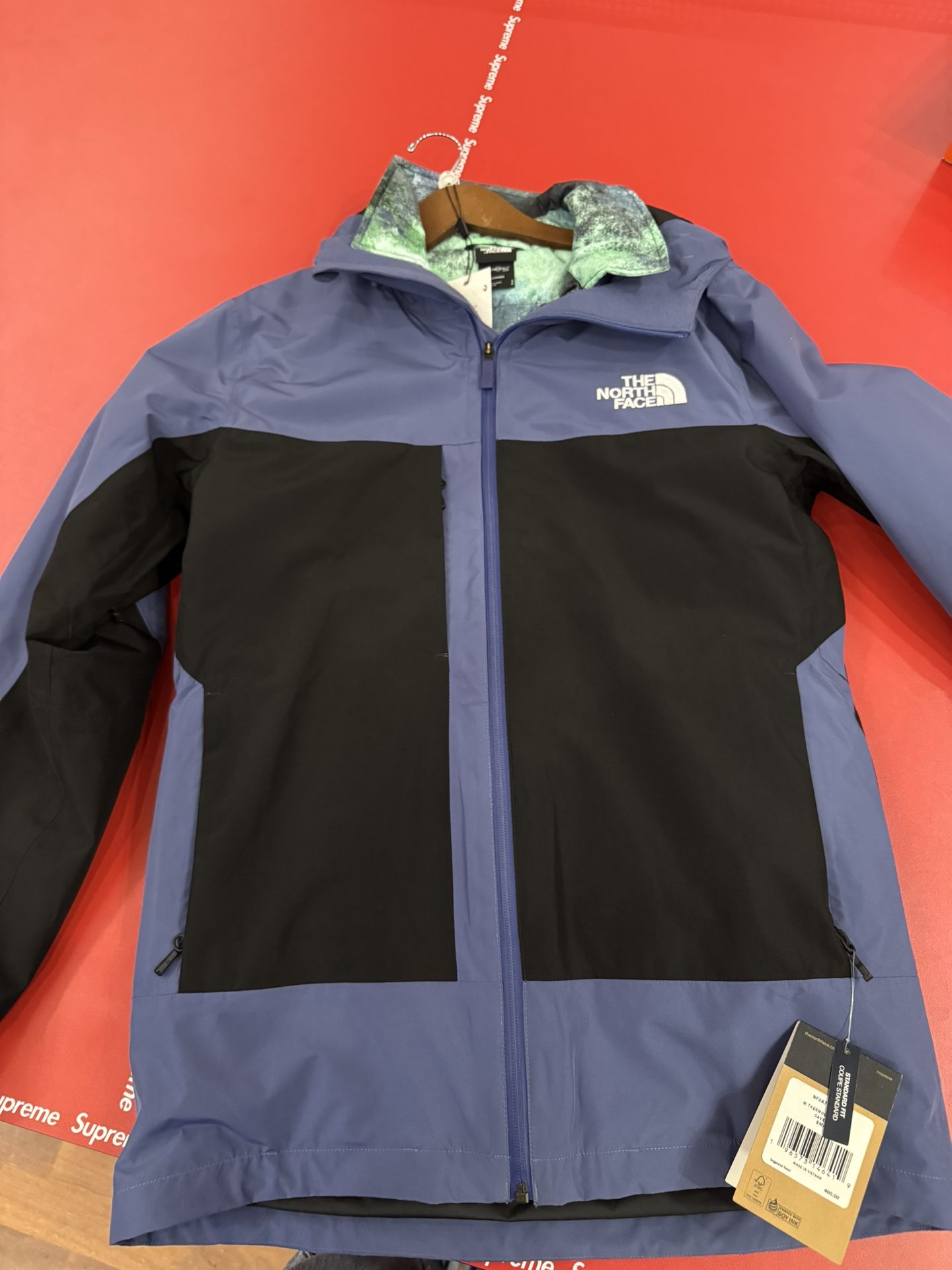 The North Face Mean Violet Purple Windbreaker