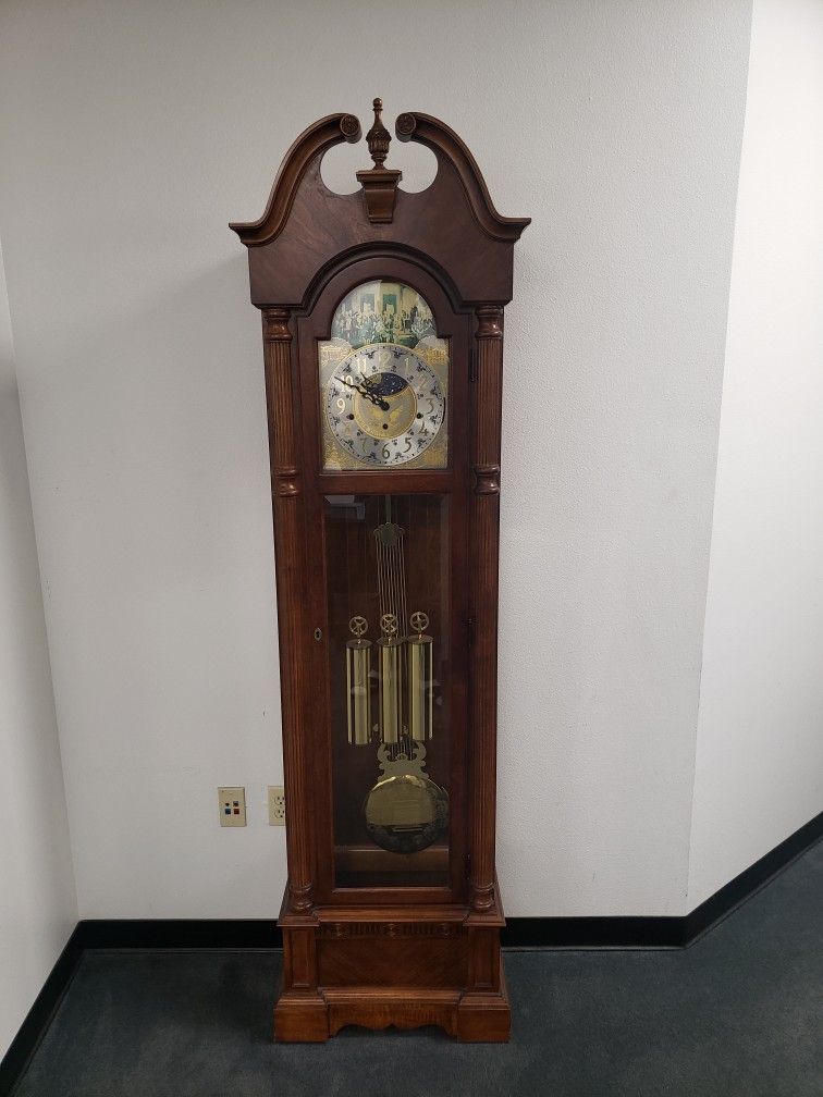Ridgeway Bicentennial Grandfather Clock