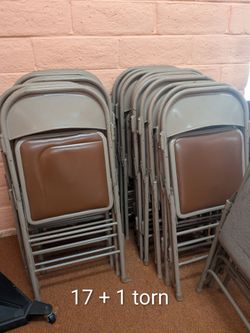 19 Folding Metal Chairs