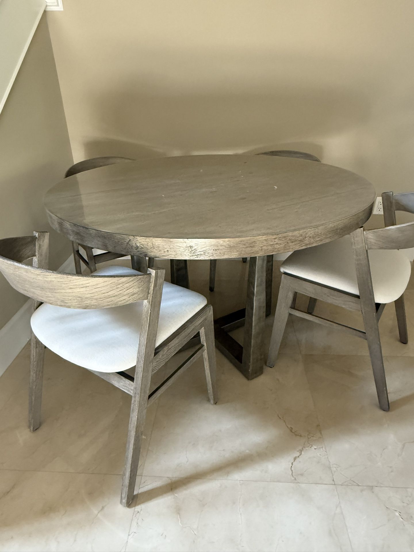 Restoration Hardware 48” Round Dining Set
