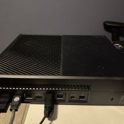 Xbox One W/ Razor Wolverine Controller + HyperX CloudX Flight Razor Headphones(Negotiable Pricing)