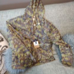 Women's North face  Wind Breaker 