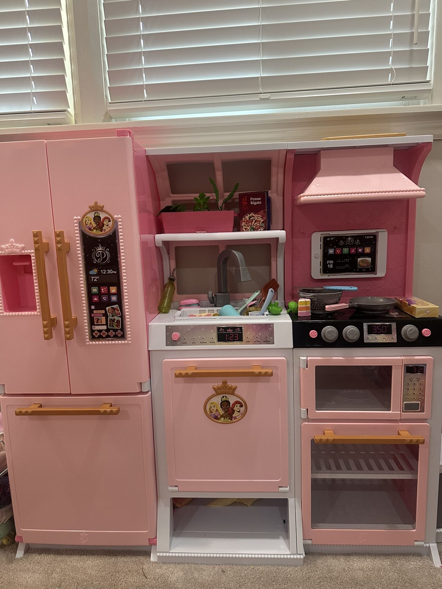 Disney Princess Play Kitchen