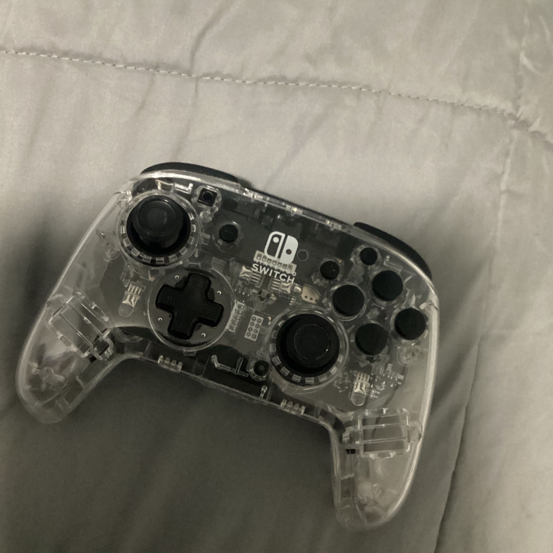 Nintendo Switch Pro Controller