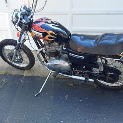 1974 Triumph 650 Bonneville 