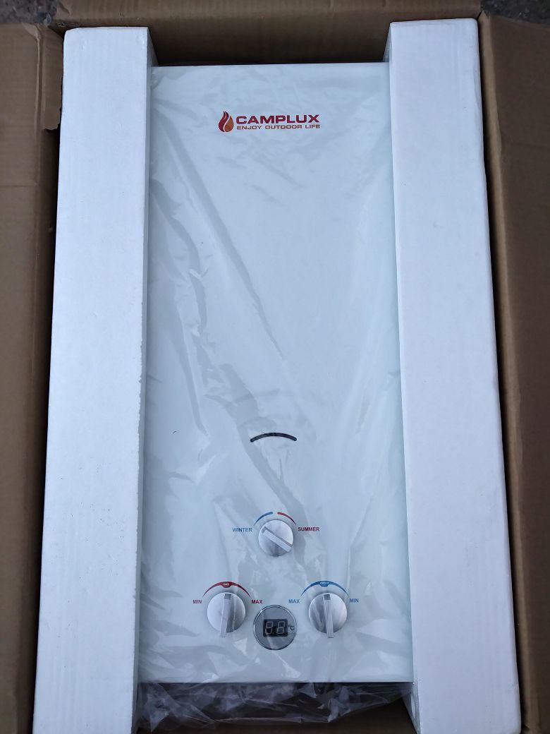 Camplux Outdoor Tankless Gas Water Heater