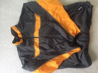 Men’s ASICS jacket SZ large