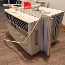 Aire Acondicionado En Perfectas Condiciones Cualquier Duda Comunicarse Al Teléfono 