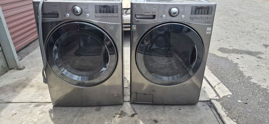 Set Washer And Electric Dryer