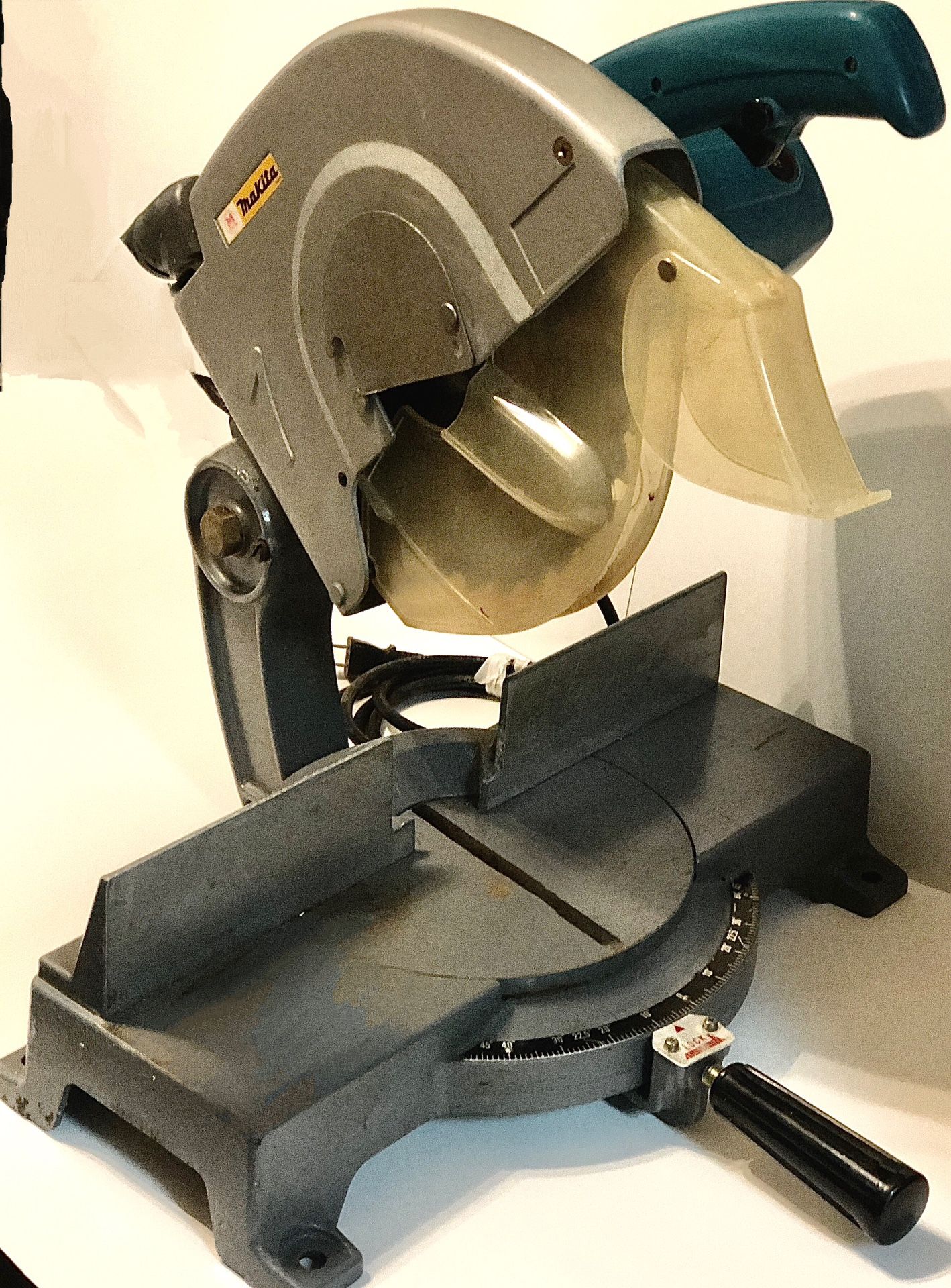 Makita Miter Saw  + Blade