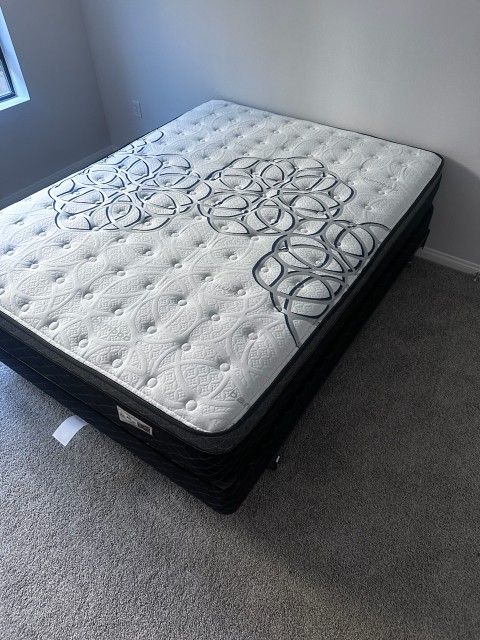 ?full Size Pillow Top Mattress 12\