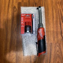 Milwaukee M12 Fuel Brushless 3/8 Extended High Speed Ratchet(2569-20) (1) CP 2.0 Battery