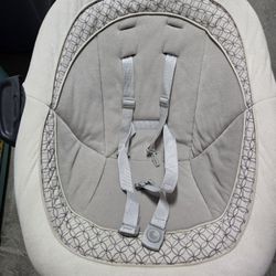 Vibrating Baby Chair