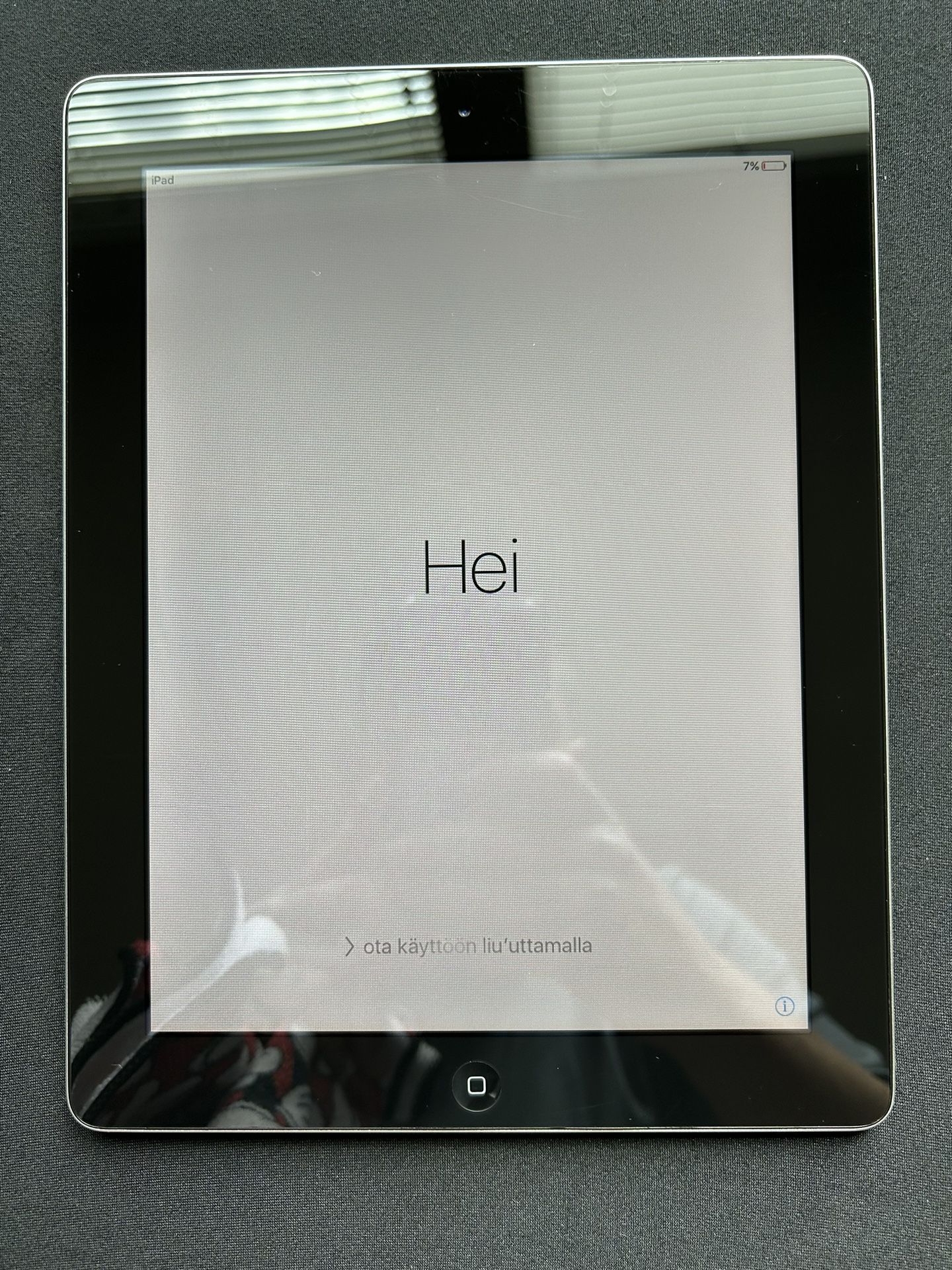 Apple iPad 2nd Generation 16Gb
