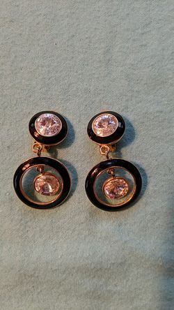 Black & Gold Rimmed Crystal Drop Clip Earrings