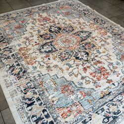 Beautiful brand new machine washable area rug - 8x10 feet - G90