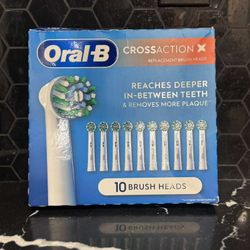 Oral B cross action replacement brush heads 