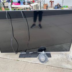 Samsung 55” Smart TV — Fully Working