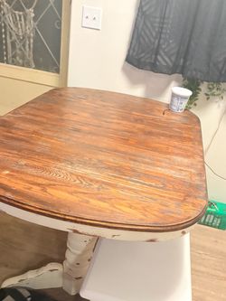 Kitchen Table with bench