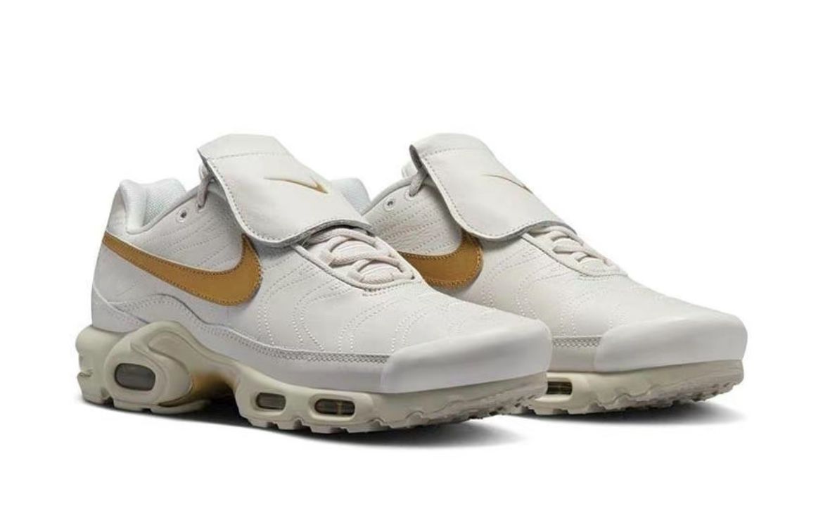 Nike Air Max Plus Tiempo Phantom Metallic Gold HV2541 001 size Men’s 9