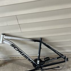 Bicycle Body Frame With Suspension 