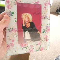 Signed Bette Midler Photo From Her Device Intervention Tour VIP Only Flowers Glass Frame
