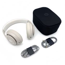 Beats Studio Pro Wireless Headphones (sandstone)
