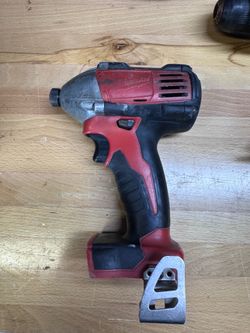 Milwaukee m18 impact drill