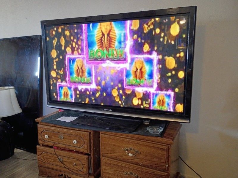 65 Inch Panasonic Tv
