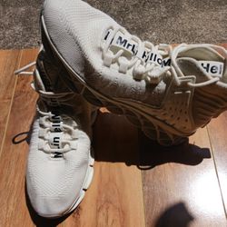 Hello Mr. Linn Running Shoes for Men